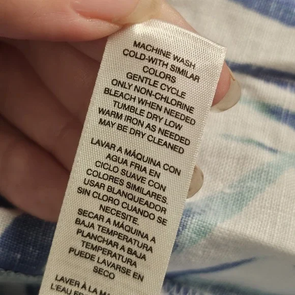 Chicos Cardigan Womens 1/M Hawaiian 100% Linen Tropical Floral Paradise Cardigan - Picture 6 of 13